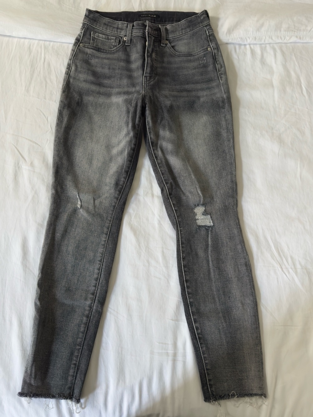 Luckbrand grey high rise skinny jeans 6/28